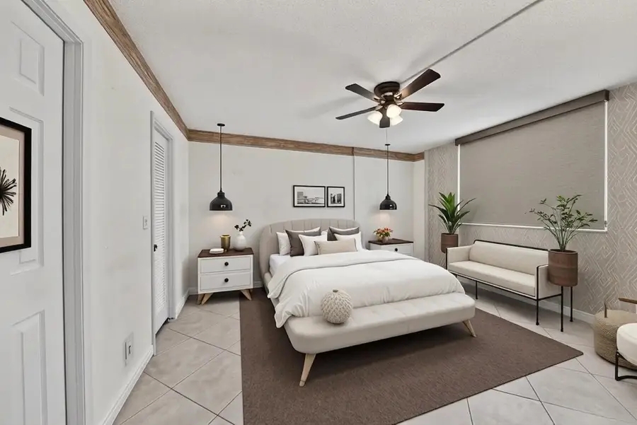 400 SE 10th Street #205, Deerfield Beach, FL 33441 - #3