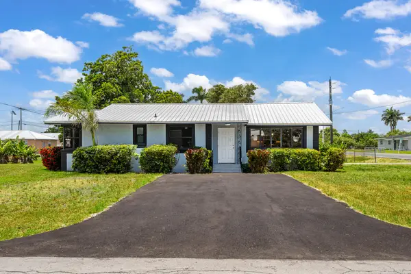 24 NW Avenue I, Belle Glade, FL 33430