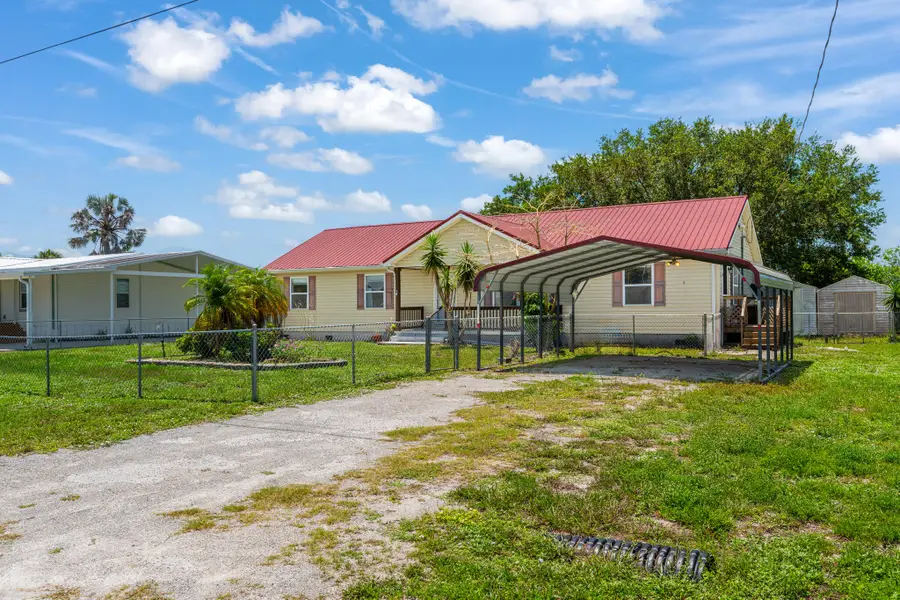 2546 SE 27th Street, Okeechobee, FL 34974 - #3