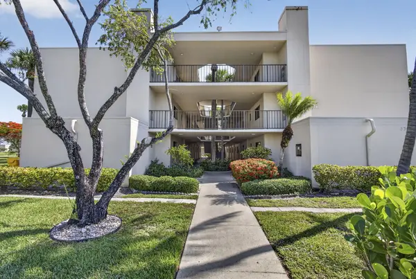 5340 Las Verdes Circle #307, Delray Beach, FL 33484