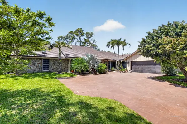 7332 Estrella Court, Boca Raton, FL 33433