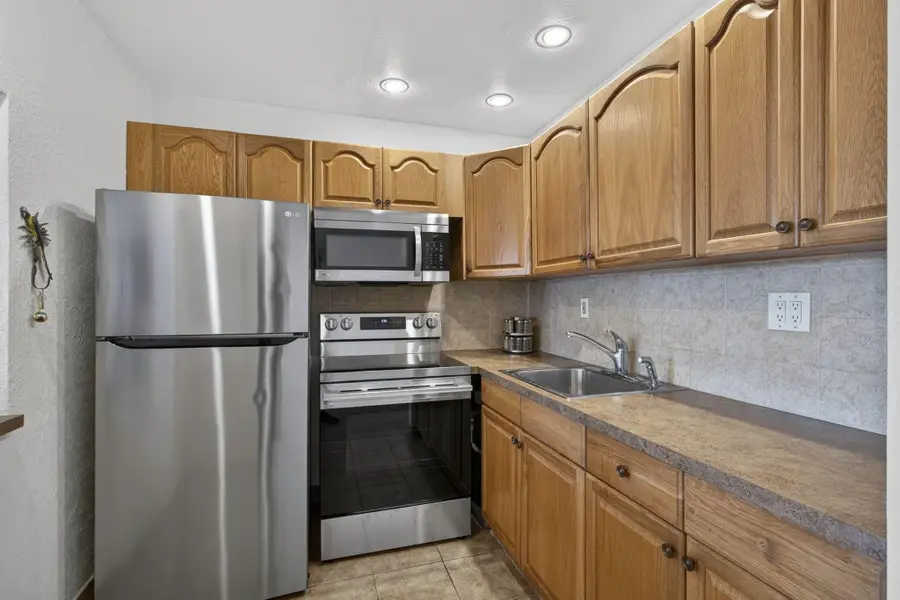 181 Bedford, West Palm Beach, FL 33417 - #3