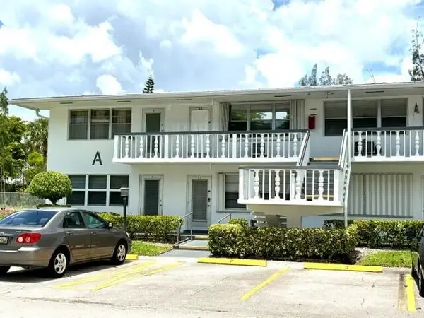 12 Windsor A #12, West Palm Beach, FL 33417