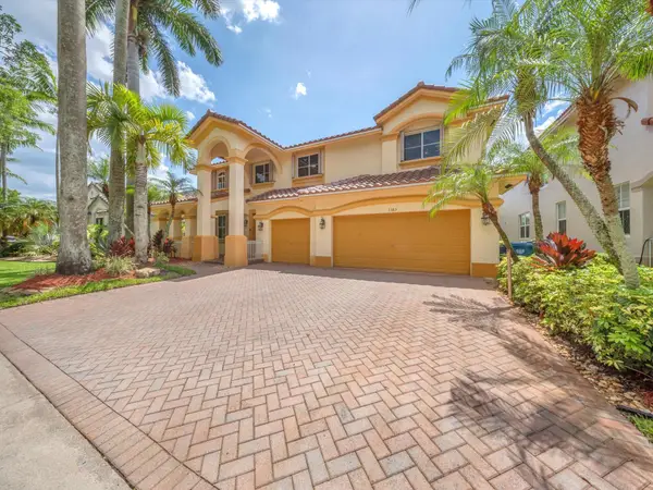 1383 Crossbill Court, Weston, FL 33327
