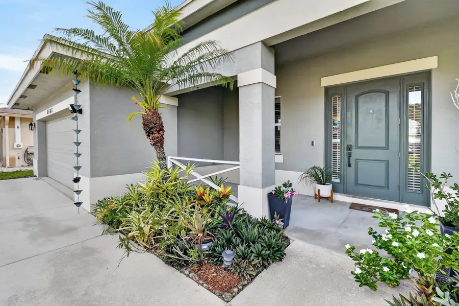 8565 SE Pinehaven Avenue, Hobe Sound, FL 33455 - #3