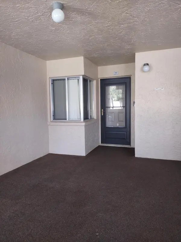 3212 Strawflower Way #211, Lake Worth, FL 33467