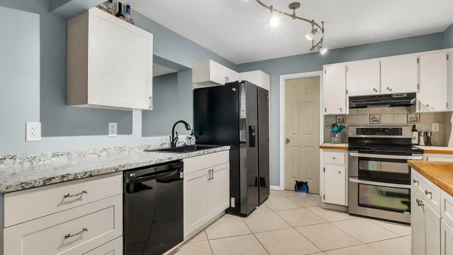 5298 2nd Road, Lake Worth, FL 33467 - #2