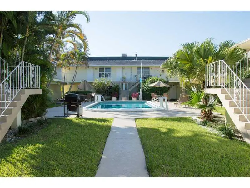 1012 SE 15th Street #102, Fort Lauderdale, FL 33316 - #1