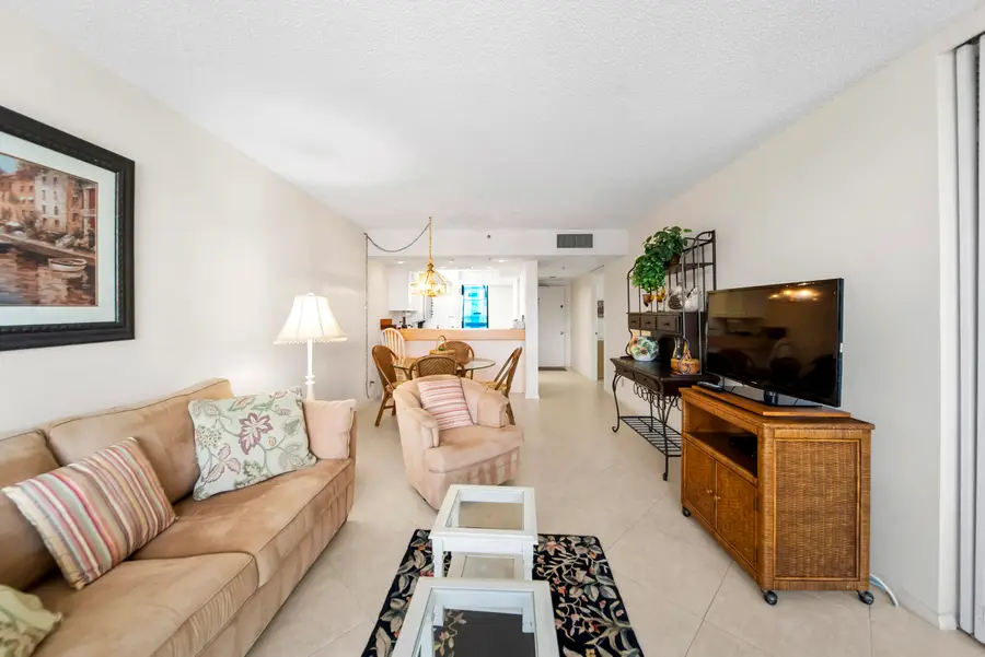 2687 N Ocean Boulevard #303, Boca Raton, FL 33431 - #2