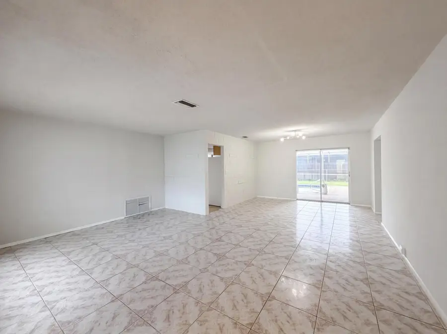 7141 Harbour Boulevard, Miramar, FL 33023 - #3