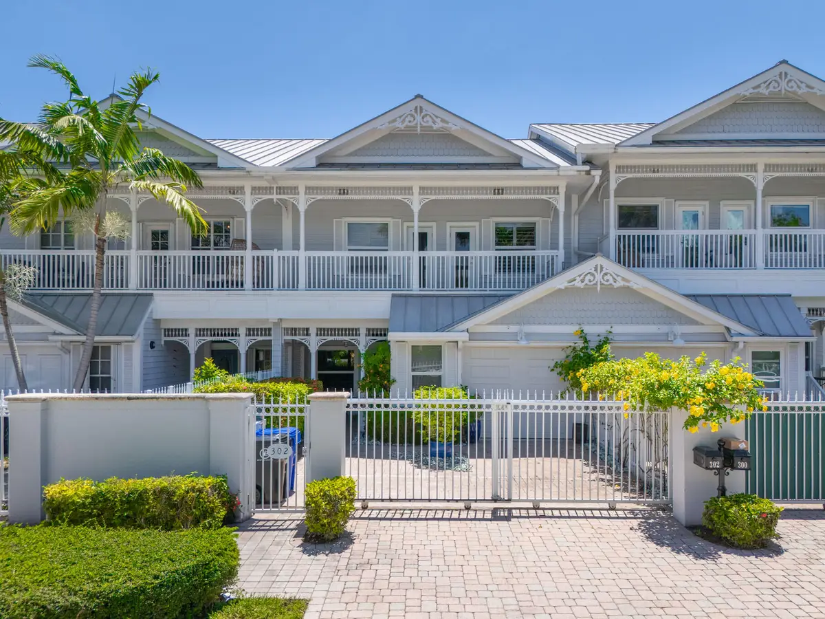 302 NE 11th Avenue, Fort Lauderdale, FL 33301 - #1