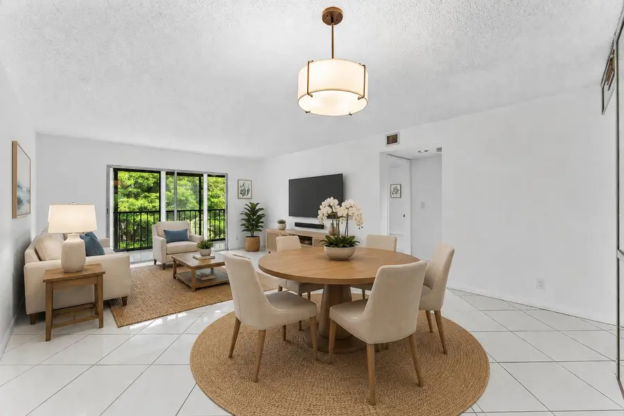 7301 Amberly Lane #402, Delray Beach, FL 33446 - #2