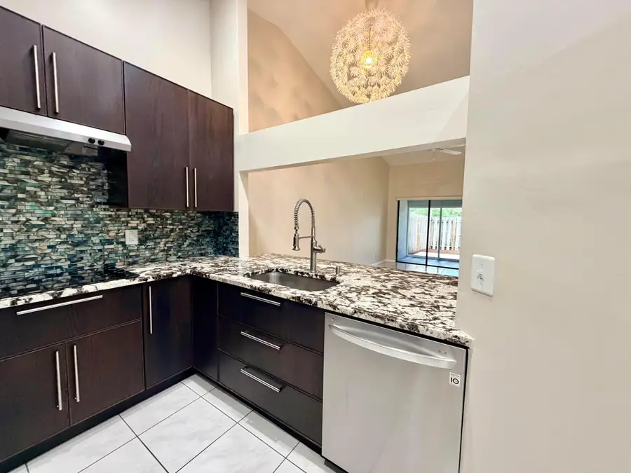 11137 NW 38th Place, Sunrise, FL 33351 - #3