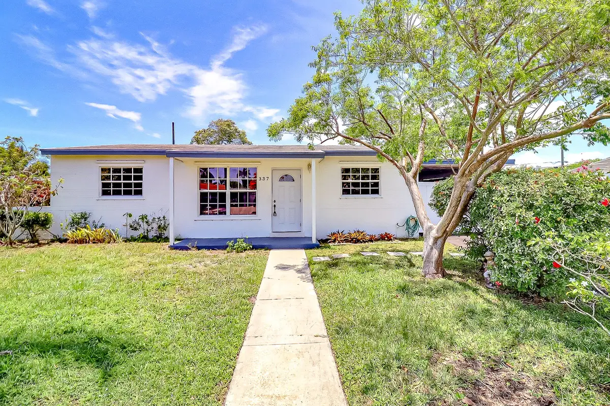 337 Mid Pines Road, Palm Springs, FL 33461 - #1