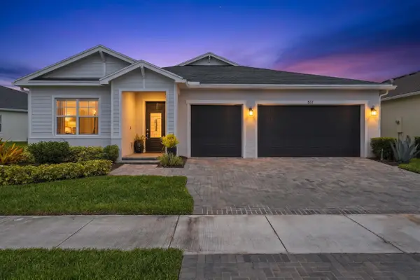 511 SE Mulberry Way, Port St Lucie, FL 34984