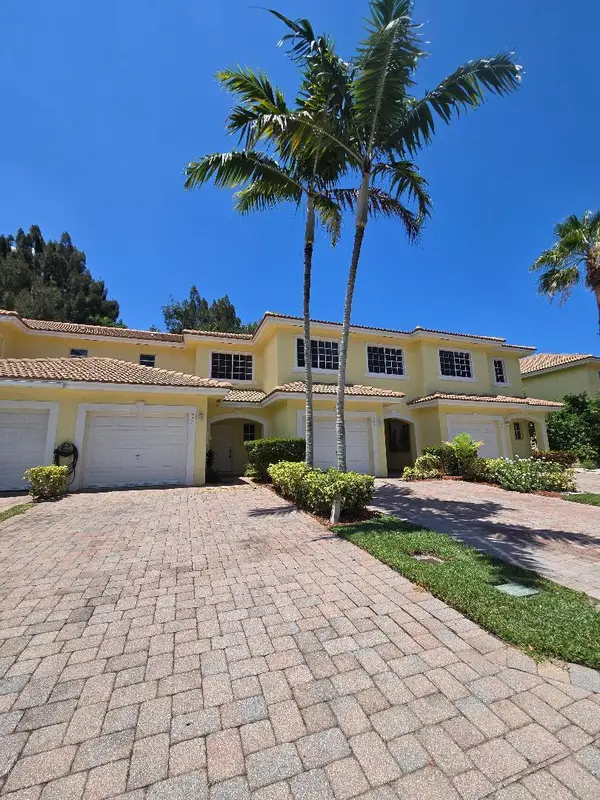 921 Imperial Lake Road, West Palm Beach, FL 33413