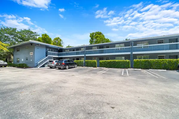8968 W Sample Road #101, Coral Springs, FL 33065