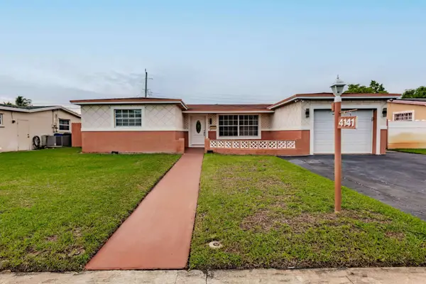 Address Withheld By Seller, Lauderdale Lakes, FL 33309
