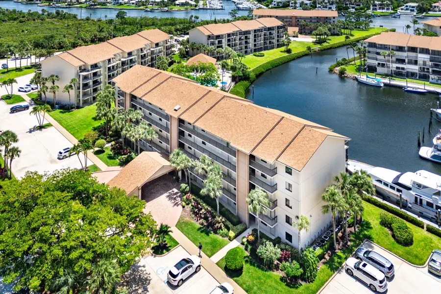 1301 Seafarer Circle #403, Jupiter, FL 33477 - #2