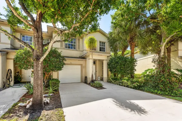 331 Spruce Street, Boynton Beach, FL 33426