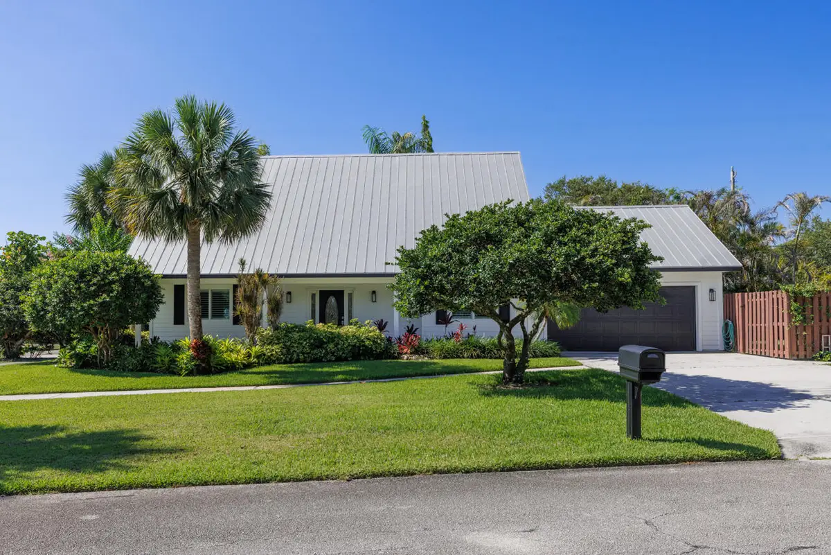 9200 SE Olympus Street, Hobe Sound, FL 33455 - #1