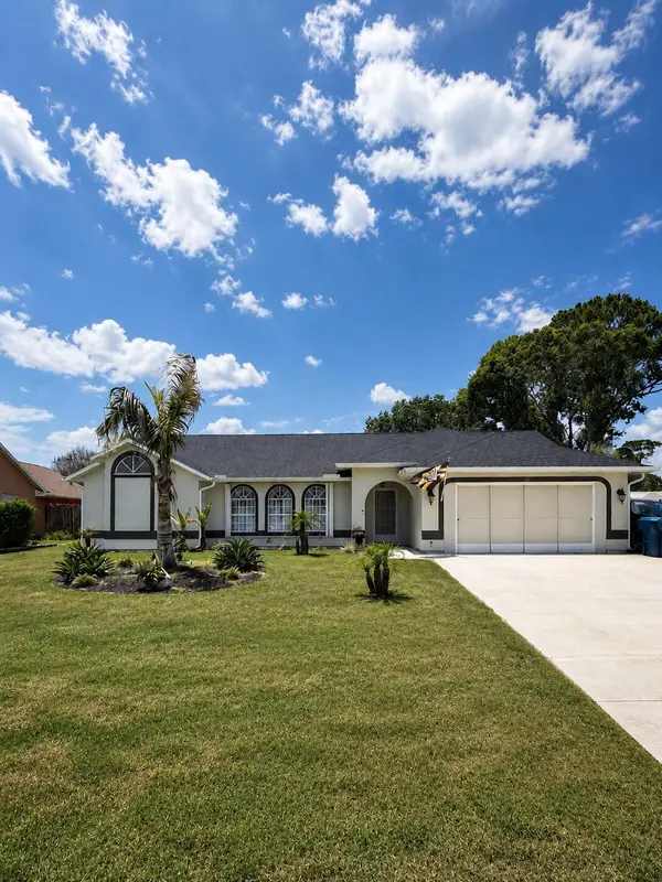 270 Avens Road Ne, Palm Bay, FL 32907