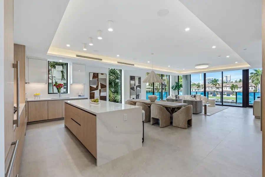 87 Isle Of Venice Drive #201n, Fort Lauderdale, FL 33301 - #3