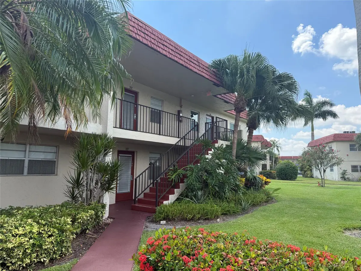 32 Abbey Lane #207, Delray Beach, FL 33446 - #1