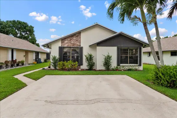 1430 Pines Lane, West Palm Beach, FL 33415