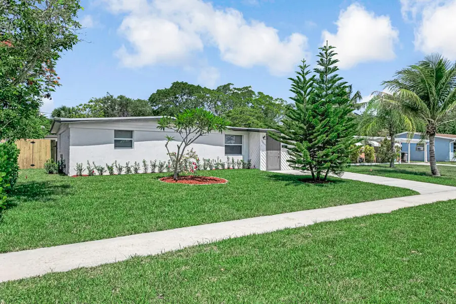 12063 Acapulco Avenue, Palm Beach Gardens, FL 33410 - #3