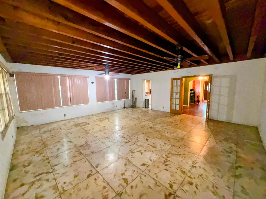 424 NE 72nd Street, Miami, FL 33138 - #2