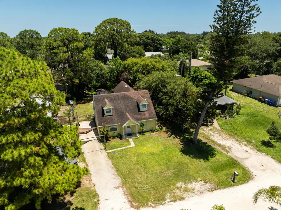 3136 2nd Street, Vero Beach, FL 32968 - #2
