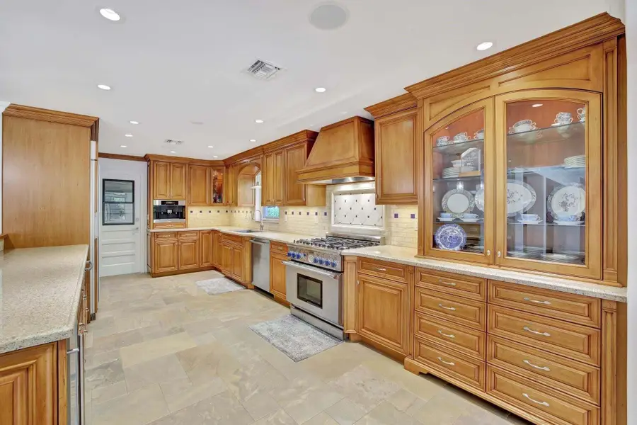 1508 NE 30th Court, Oakland Park, FL 33334 - #3