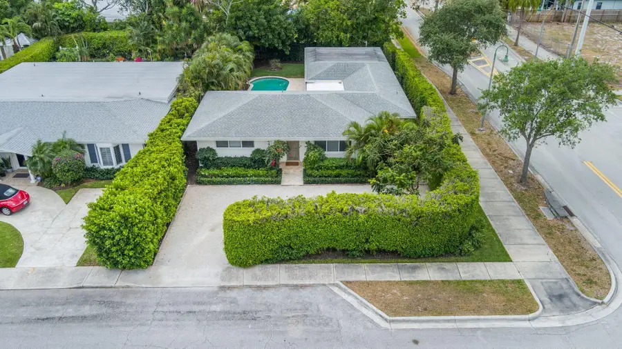 246 Gray Street, West Palm Beach, FL 33405 - #3