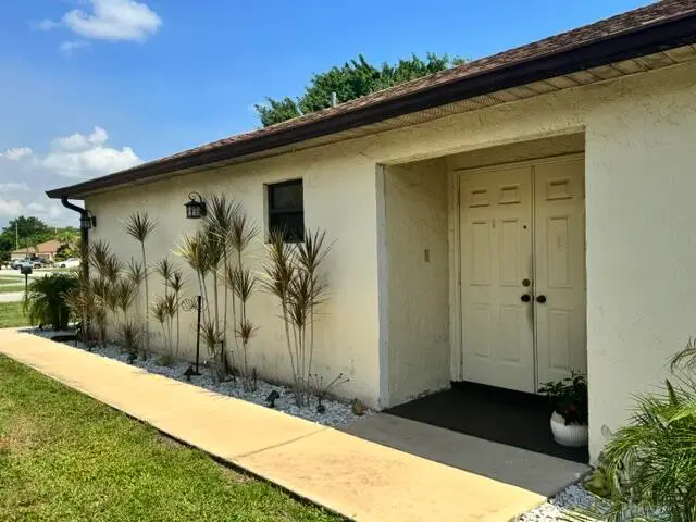 20974 Concord Green Drive E, Boca Raton, FL 33433 - #3