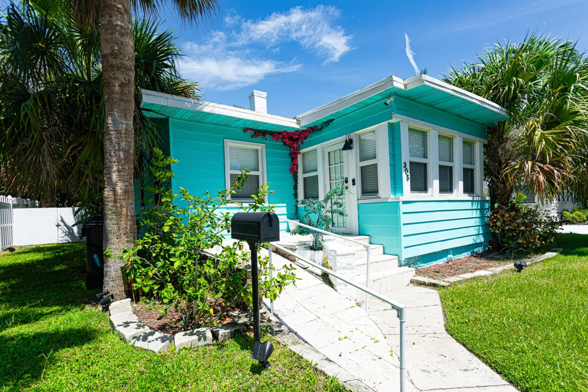 305 N Lakeside Drive, Lake Worth Beach, FL 33460 - #1