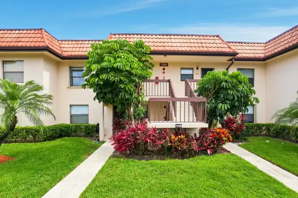 7209 Golf Colony Court, Greenacres, FL 33467