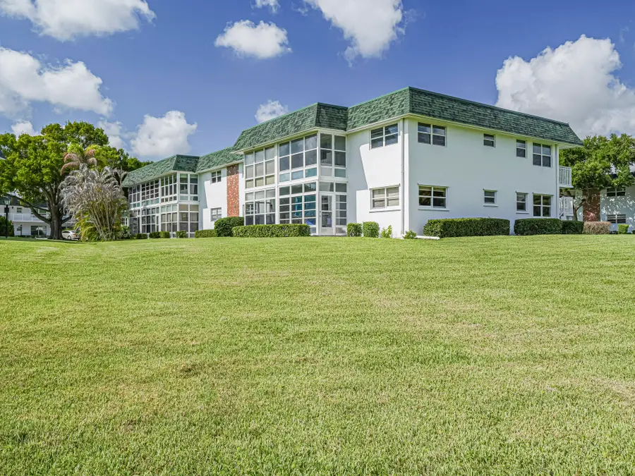2800 Indian River Boulevard, Vero Beach, FL 32960 - #2