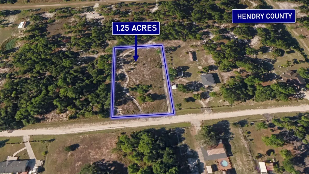860 S Palomino Street, Clewiston, FL 33440 - #1