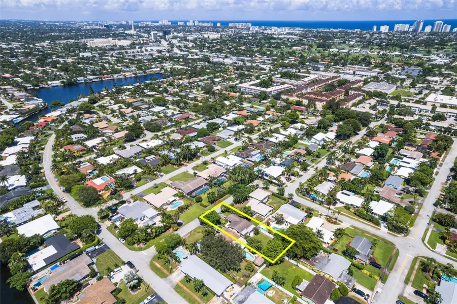 1676 NE 40th Street, Oakland Park, FL 33334 - #3