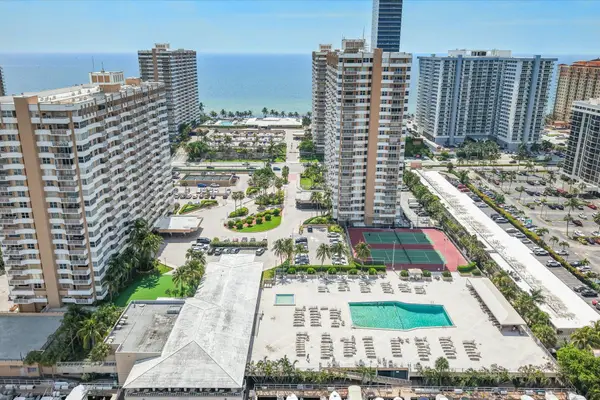 1980 S Ocean Drive #19a, Hallandale Beach, FL 33009