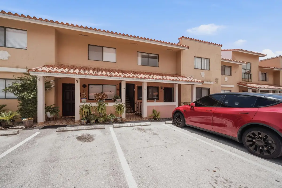 2710 W 60th Place #205, Hialeah, FL 33016 - #1