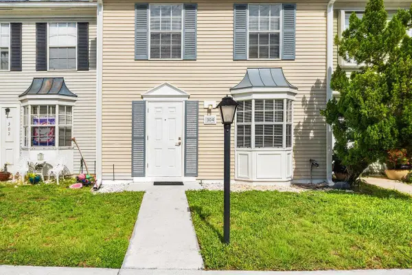 304 Georgian Park Drive, Jupiter, FL 33458