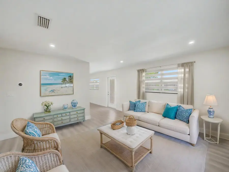 9298 Birmingham Drive, Palm Beach Gardens, FL 33410 - #2