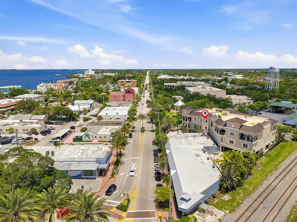 50 SE Ocean Boulevard #302, Stuart, FL 34994
