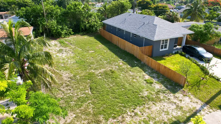1141 Peak Road, Lake Worth, FL 33462 - #2