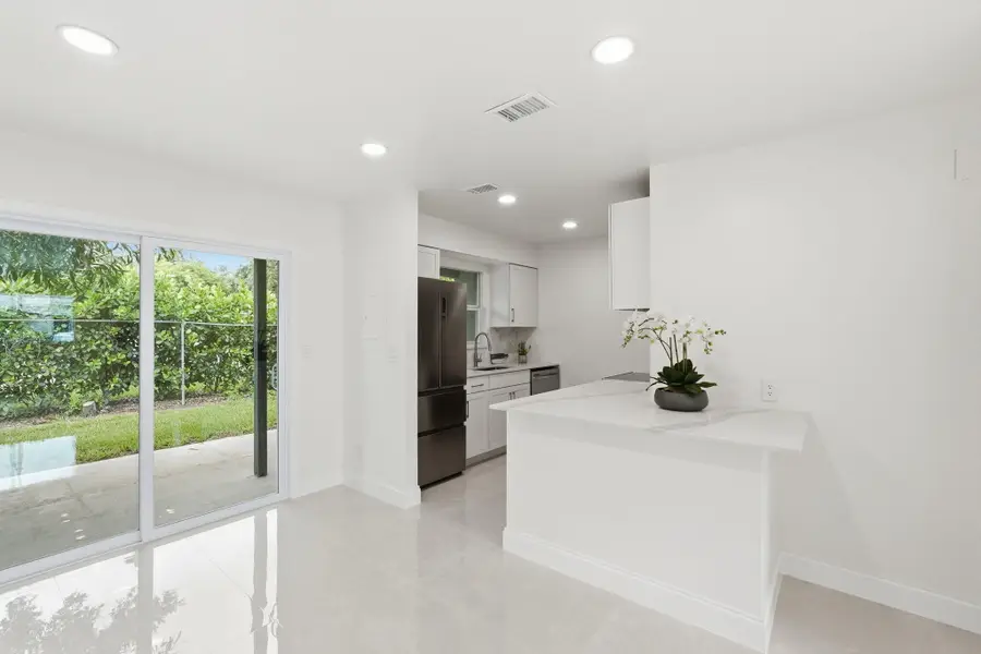 6505 Dockside Circle, Greenacres, FL 33463 - #3