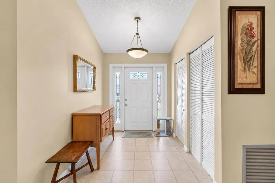 2400 SW 19th Avenue, Boynton Beach, FL 33426 - #2