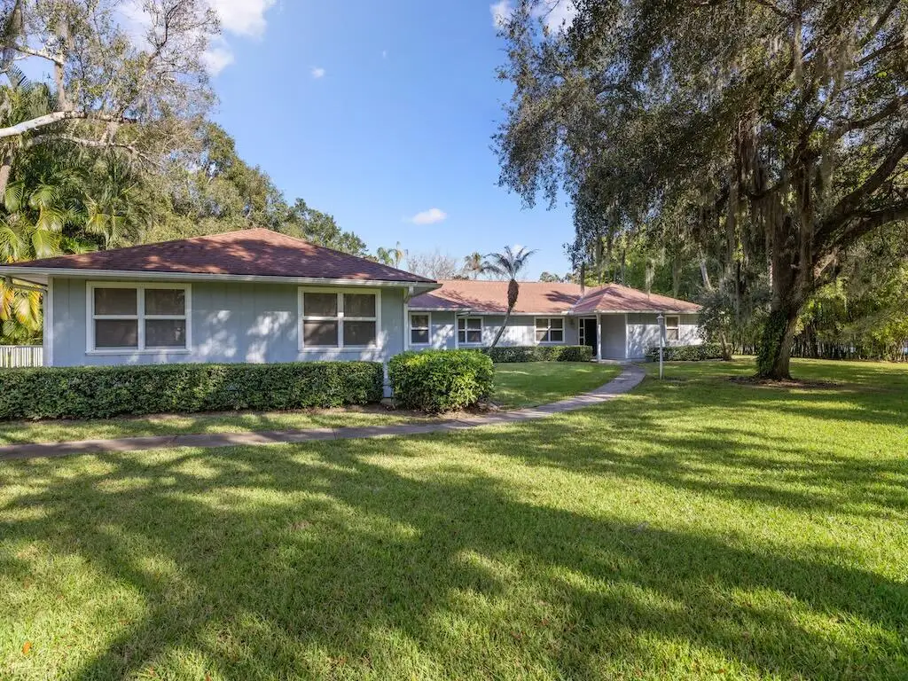 4790 16th Street, Vero Beach, FL 32966 - #1