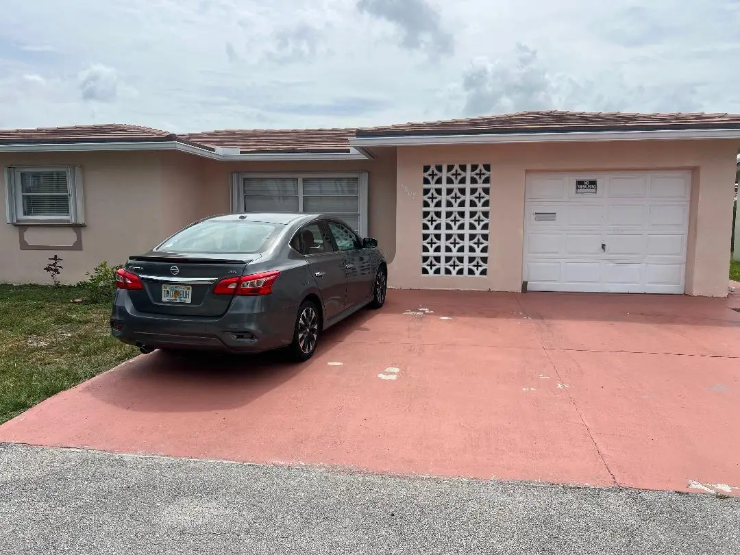5803 NW 86th Avenue, Tamarac, FL 33321 - #1